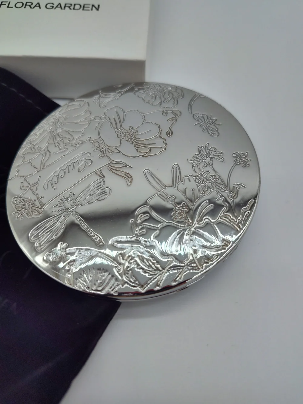 GUCCI Flora Garden Silver Compact Mirror w Box Velvet Pouch Beauty VIP NIB